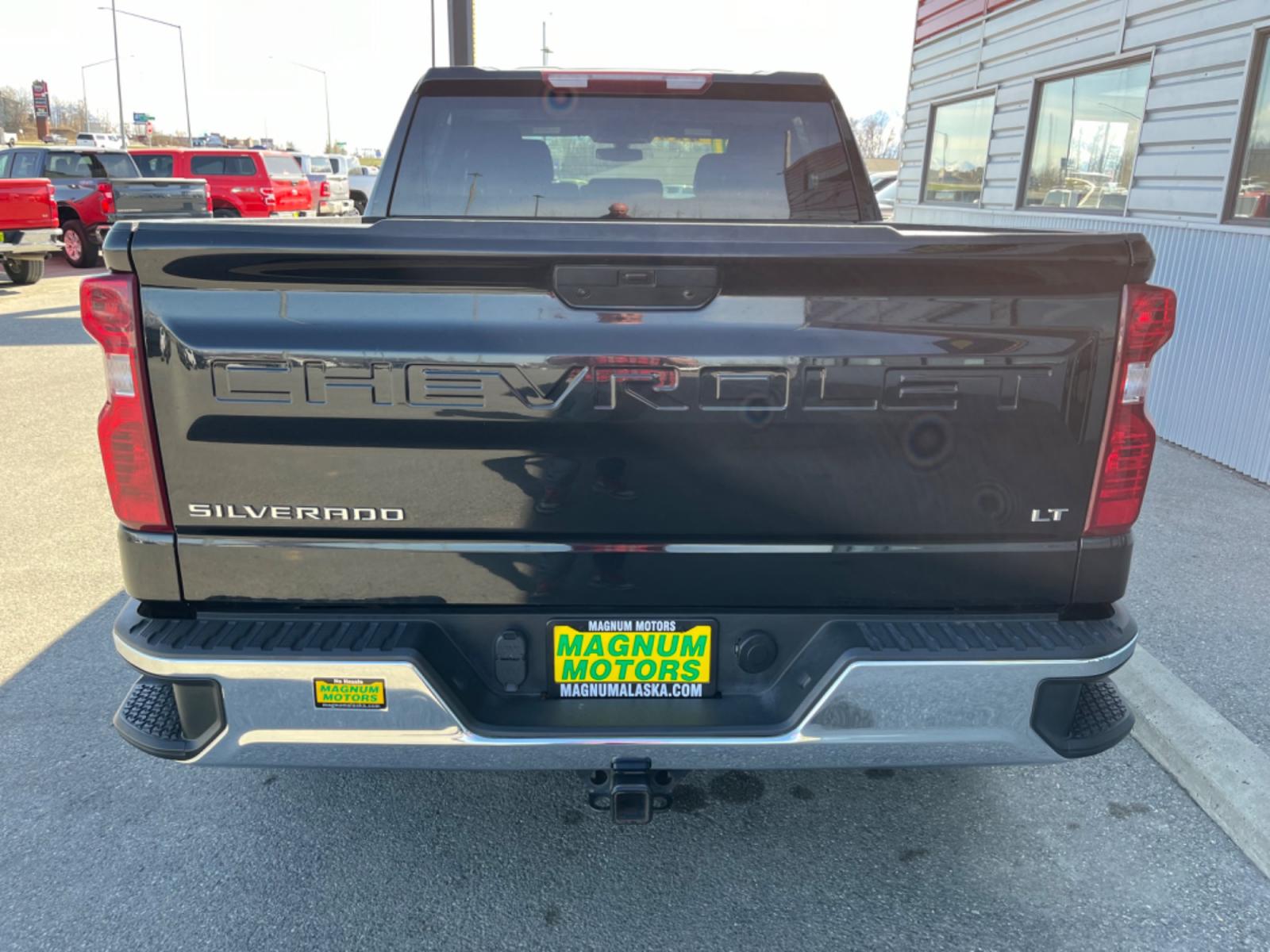 2021 BLACK /Black CHEVROLET SILVERADO 1500 LT (1GCUYDED3MZ) with an 5.3L engine, Automatic transmission, located at 1960 Industrial Drive, Wasilla, 99654, (907) 274-2277, 61.573475, -149.400146 - Photo #3